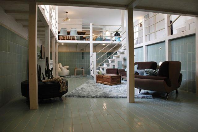 Inn66 Poolhaus Sundern Bagian luar foto